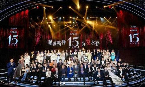 娛樂圈421吃瓜合集,揭秘明星幕后故事，笑料與淚點并存