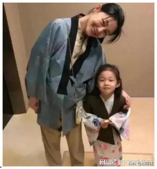 娛樂圈吃瓜爆料沙雕,沙雕吃瓜，揭秘明星幕后趣聞